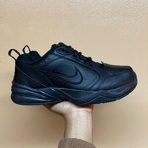 Nike Air Monarch IV “Black Metallic Silver”